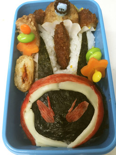 キャラ弁【エンペラー】妖怪ウオッチ-レシピのメイン写真