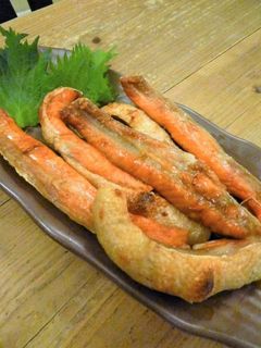 魚焼きグリルで♪鮭ハラスの美味しい焼き方-レシピのメイン写真