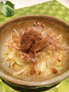 新玉ねぎのサラダ♪酢味噌と梅-レシピのメイン写真