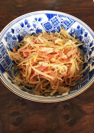 時間が経ってもシャキッ！ゆでもやしサラダ-レシピのメイン写真