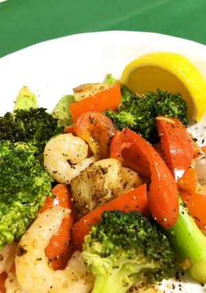 カラフル野菜のガリバタ醤油炒め*うま塩-レシピのメイン写真