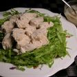 鶏ささ身の茹で肉サラダ