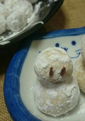 雪だるまつくろ〜♪材料少なめスノーボール-レシピのメイン写真