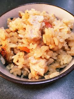 土鍋で炊き込みご飯-レシピのメイン写真