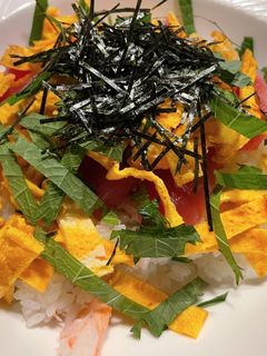 時短。スナップエンドウとカニ寿司-レシピのメイン写真