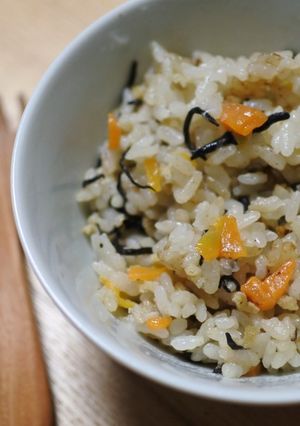 一歳から☆鳥ひき肉の炊き込みご飯-レシピのメイン写真