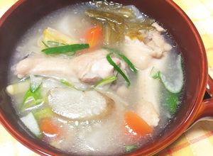 手羽元で簡単！野菜もネ☆参鶏湯 圧力鍋-レシピのメイン写真