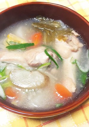 手羽元で簡単！野菜もネ☆参鶏湯 圧力鍋-レシピのメイン写真