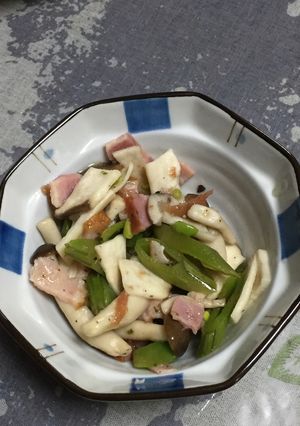 きのことベーコンの梅和え-レシピのメイン写真