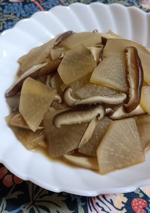 大根としいたけの煮物-レシピのメイン写真