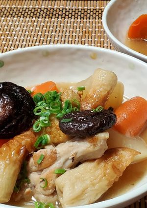 🤍干し椎茸と手羽と野菜の煮物-レシピのメイン写真