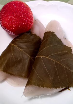 どんぐり餡子の桜もち-レシピのメイン写真