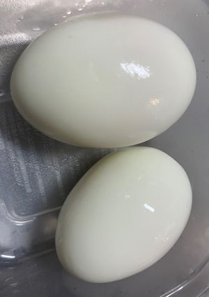 剥きやすい破裂しない綺麗なゆで卵の作り方-レシピのメイン写真