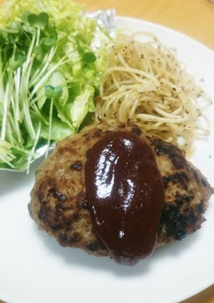 ハンバーグ-レシピのメイン写真