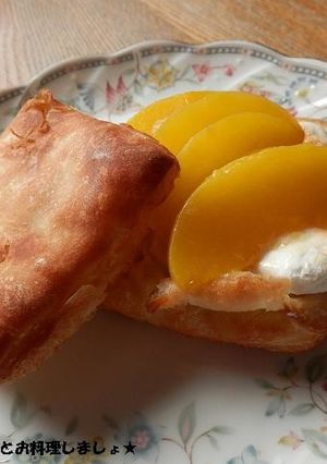 クリスケットで桃マシュマロオープンサンド-レシピのメイン写真