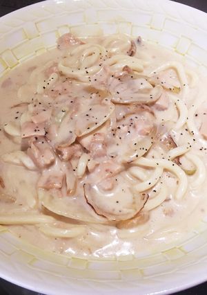 フライパンで!簡単!満腹!クリームうどん-レシピのメイン写真