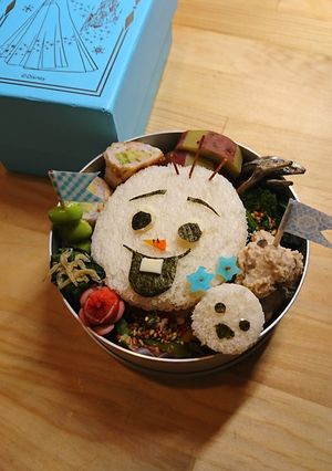 キャラ弁 まんまるオラフのサンドイッチ-レシピのメイン写真