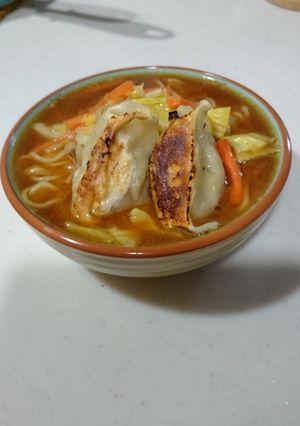 餃子野菜炒め味噌ラーメン-レシピのメイン写真