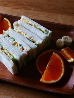 たっぷりキュウリと卵サラダの朝食サンド-レシピのメイン写真