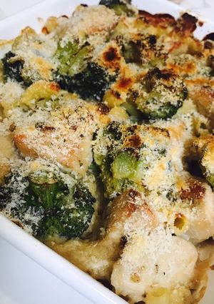 簡単♡ブロッコリーと鶏肉のグラタン-レシピのメイン写真