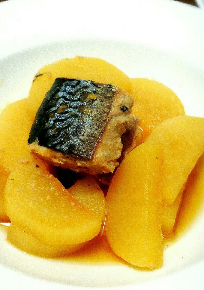 サバの水煮缶と大根の煮物-レシピのメイン写真