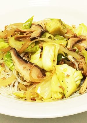キャベツと干し椎茸、春雨の中華炒め♪-レシピのメイン写真