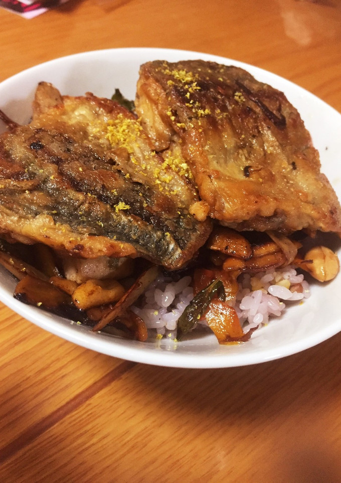 栄養補給！鯖の素揚げ丼-レシピのメイン写真
