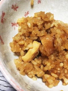 節約飯♪ 角煮のあまり汁で炊き込みご飯♪-レシピのメイン写真