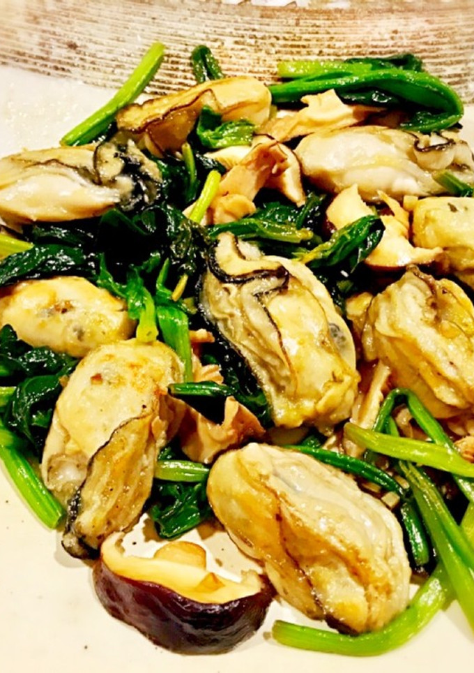 牡蠣とほうれん草と椎茸のガリバタポン酢☆-レシピのメイン写真