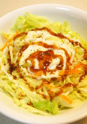 レンジで、春キャベツたっぷり巣ごもり卵-レシピのメイン写真