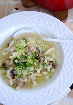 豚肉とキャベツの食べる昆布スープ鍋-レシピのメイン写真