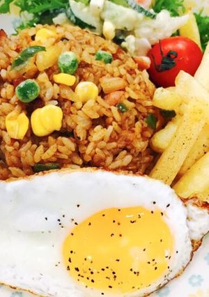 バターチキンカレーピラフ 目玉焼き添え-レシピのメイン写真
