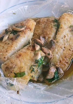 本日のお昼 パンガシウスの包み煮-レシピのメイン写真