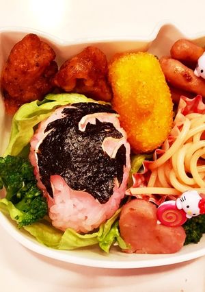 キャラ弁 キュウレンジャー ワシピンク-レシピのメイン写真