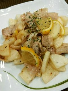 豚バラと長芋のレモン炒め-レシピのメイン写真