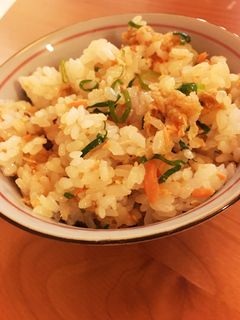 【簡単ごはん】鮭と油揚げのまぜごはん♬-レシピのメイン写真