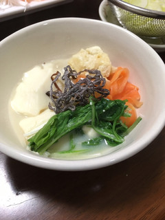 塩昆布で食べるトロトロ豆腐鍋-レシピのメイン写真
