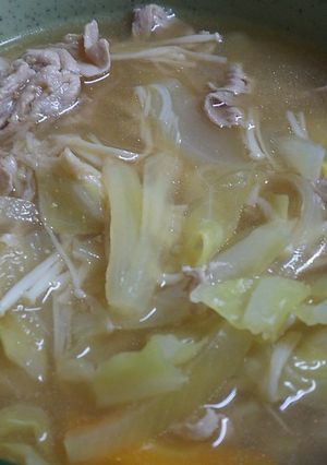 春キャベツで豚汁-レシピのメイン写真