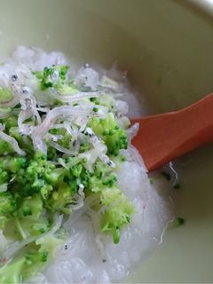 離乳食☆ブロッコリーとしらす粥-レシピのメイン写真