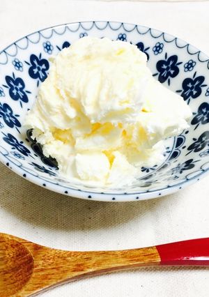 【おすすめ】アイスにかけてみて♪レモン汁-レシピのメイン写真