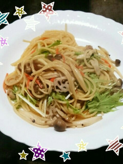 和風パスタ れんこんと水菜のバター醤油-レシピのメイン写真