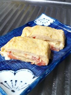 和風味が合うよ♪トマトとチーズの卵焼き!-レシピのメイン写真