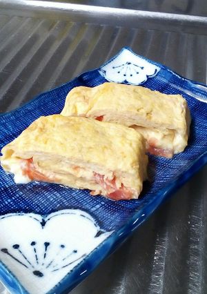 和風味が合うよ♪トマトとチーズの卵焼き！-レシピのメイン写真