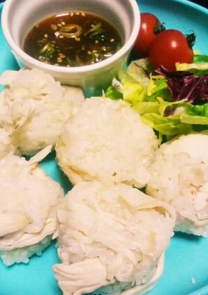 コンビニ品でカオマンガイ風(おにぎり)-レシピのメイン写真
