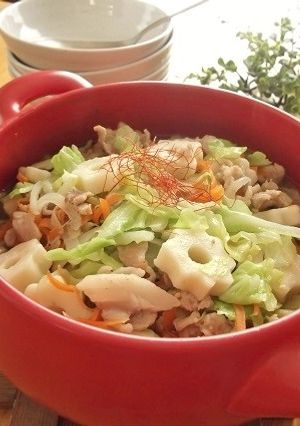 ダシダで！ちくわぶ豚肉春キャベツさっと煮-レシピのメイン写真