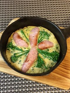 スーパーフードキヌアでオープンオムレツ-レシピのメイン写真