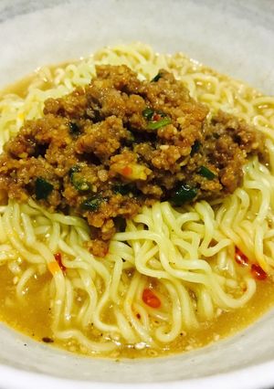 インスタントラーメンで簡単汁あり担々麺！-レシピのメイン写真