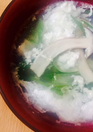 卵白としめじのお吸い物-レシピのメイン写真