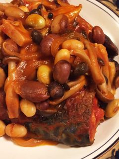 鯖とお豆とキノコのトマトソース煮込み-レシピのメイン写真