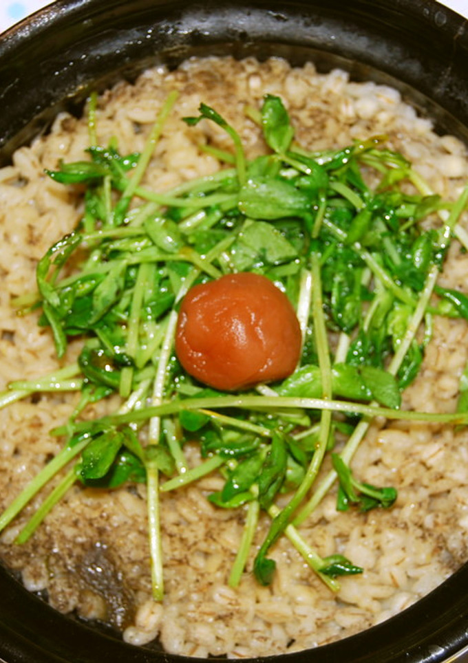 押し麦と豆苗のスープ-レシピのメイン写真